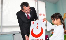 Bakan Tekin özel eğitim anaokulu açılışına katıldı