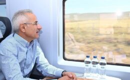 Bakan Uraloğlu rekoru açıkladı! 2 yılda 2 milyon 423 bin 868 yolcu seyahat etti