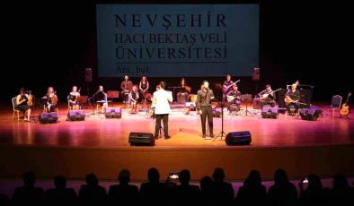 Kahramanmaraş Depremi Sonrası Müzik Öğretmenlerinden Teşekkür Konseri