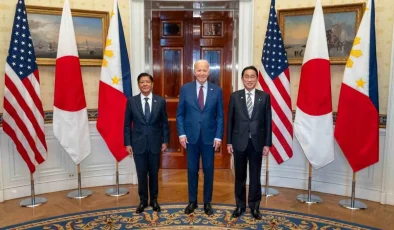 ABD, Japonya ve Filipinler liderleri Çin’in Güney Çin Denizi politikalarından endişe duyduklarını vurguladı
