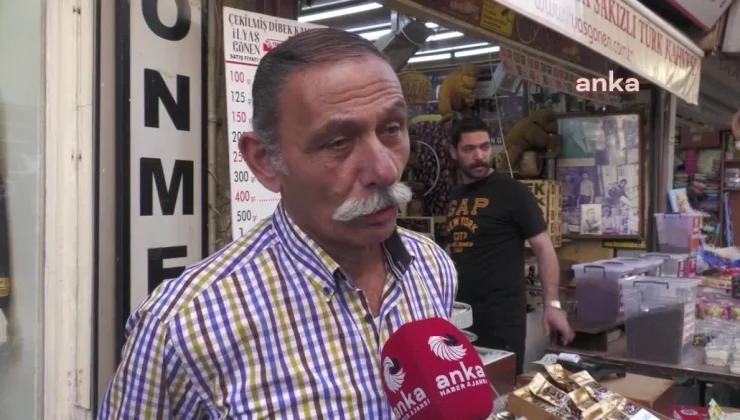 İzmir’de Emekliler ve Esnaf Hayat Pahalılığından Şikayetçi