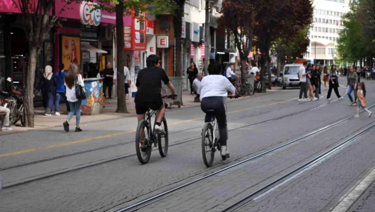 Eskişehir’de Bisiklet, Scooter ve Motosiklet Kullanımı Artıyor
