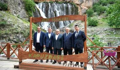 Kayseri Büyükşehir Belediye Başkanı Kapuzbaşı Şelaleleri’ni Ziyaret Etti