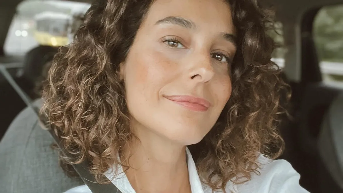 “Aşk güzelliğine güzellik kattı” Arzum Onan sevgilisi Orkan Özkan’a Hawaii’de böyle poz verdi!